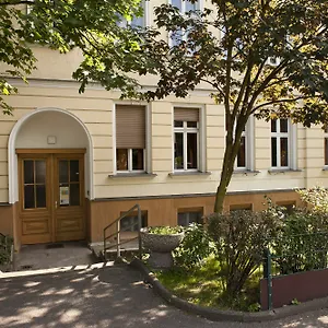 excellent-apartments-kreuzberg.find-berlin-hotels.com/